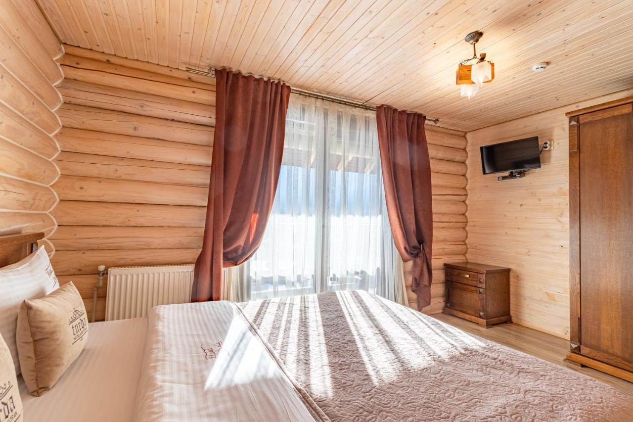 Guest House Turda บูโคเวล ภายนอก รูปภาพ