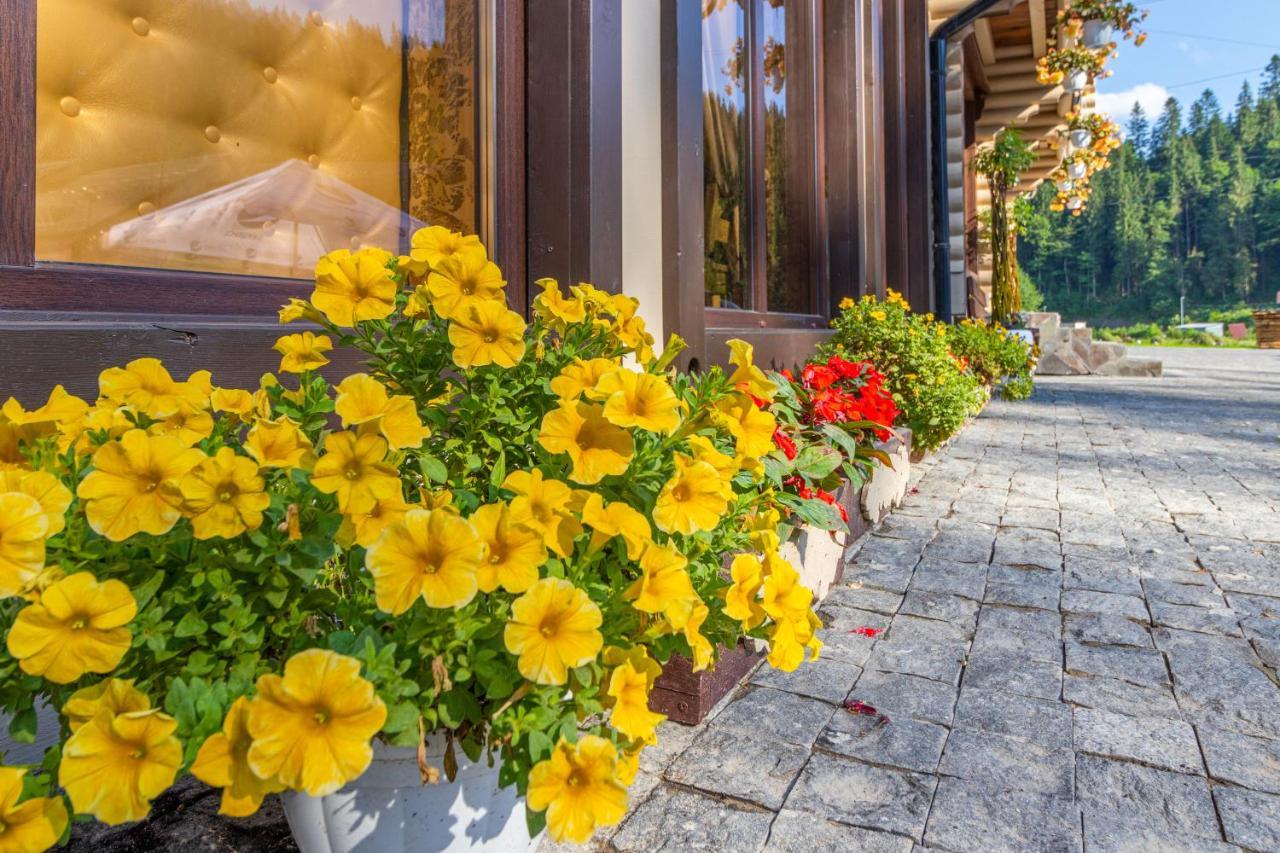 Guest House Turda บูโคเวล ภายนอก รูปภาพ