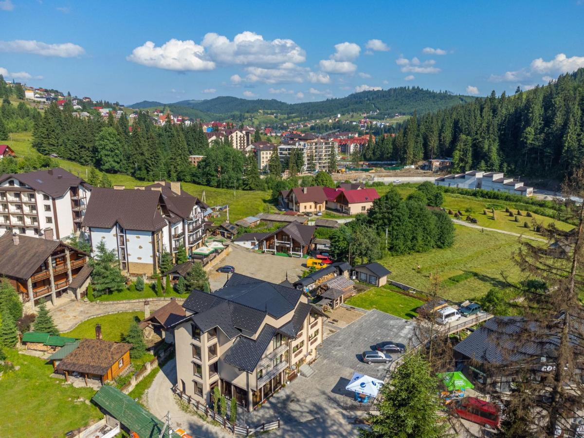 Guest House Turda บูโคเวล ภายนอก รูปภาพ