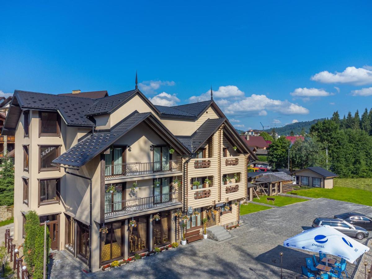 Guest House Turda บูโคเวล ภายนอก รูปภาพ