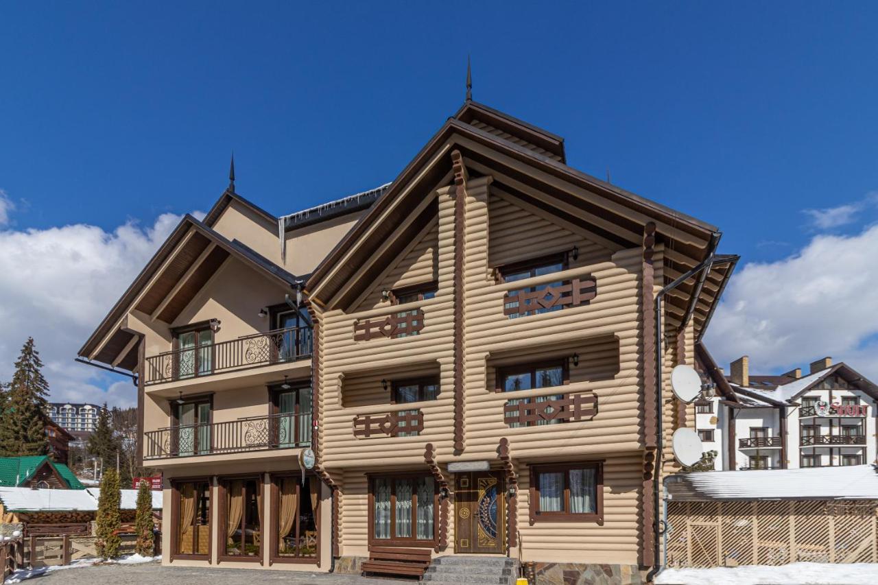 Guest House Turda บูโคเวล ภายนอก รูปภาพ